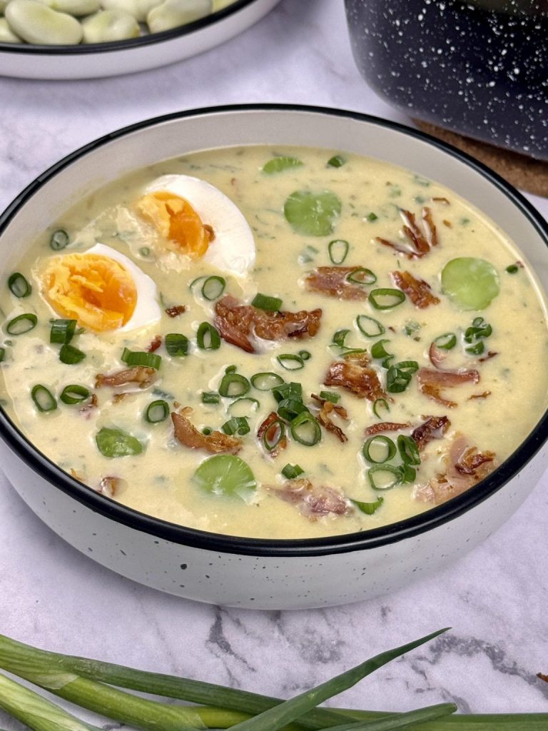 Zupa z bobem i ziemniakami